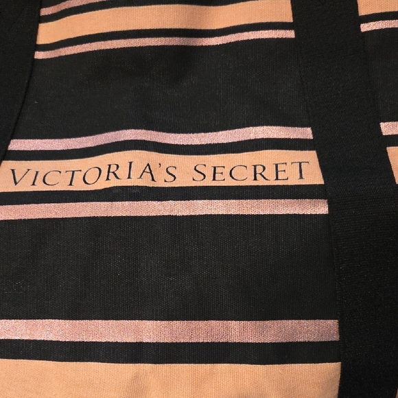 Victoria's Secret NWT Black and Pink Striped Huge Canvas Tote Bag w/zip Closure - Picture 3 of 6